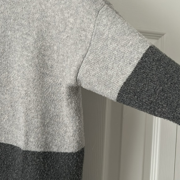 Soft Cozy Sweater, Grayscale Colorblock - Picture 4 of 8